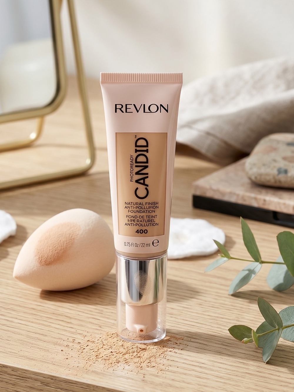 Revlon Candid Natural Finish Foundation - Macadamia 400